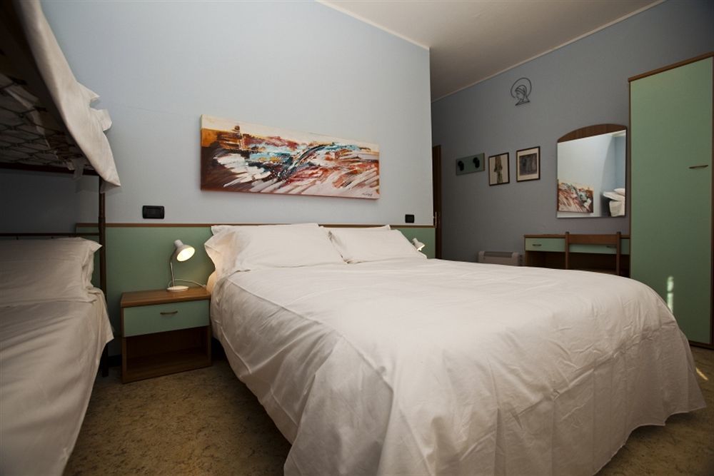 Ronzo-Chienis Hotel Martinelli מראה חיצוני תמונה
